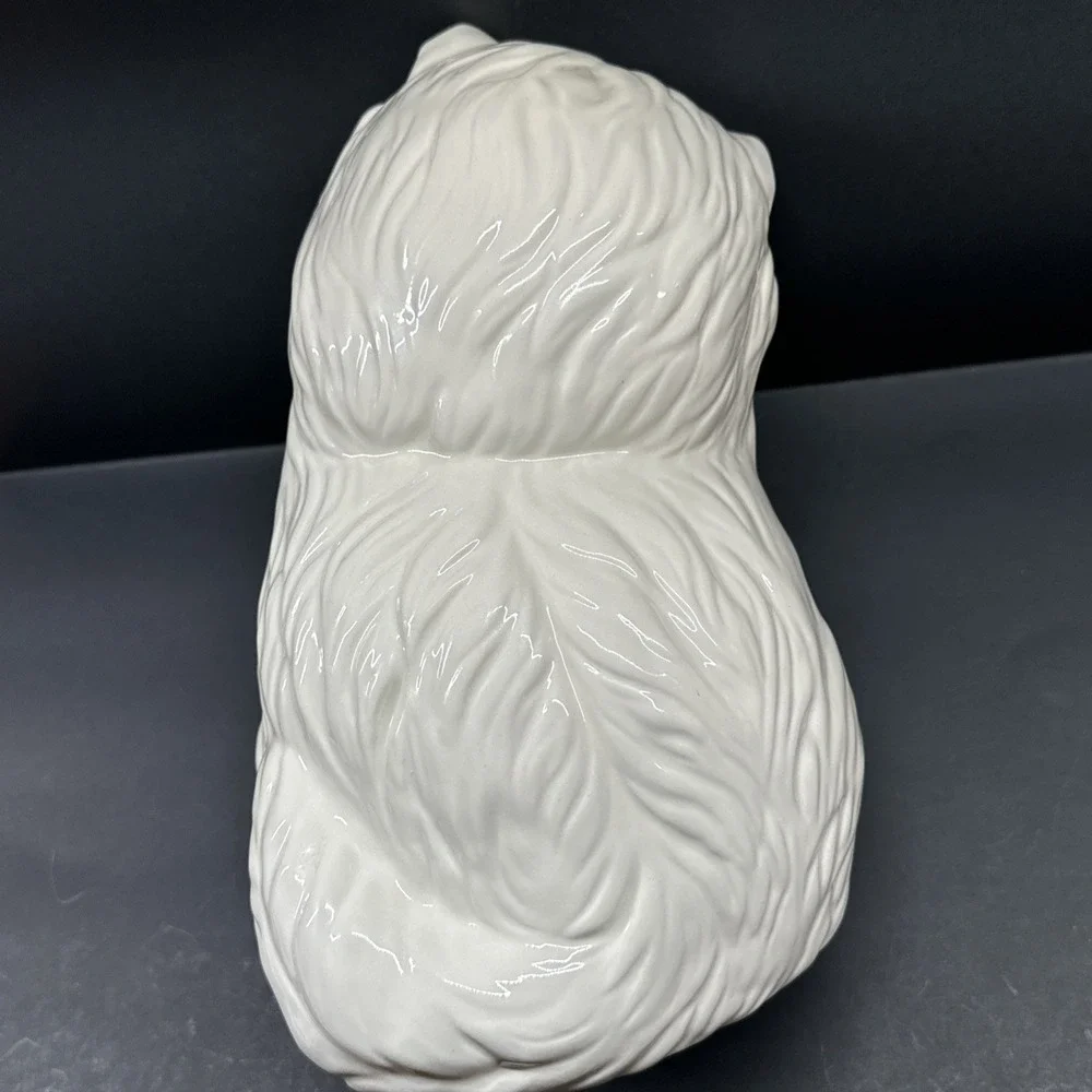 Vintage Ceramic White Persian Cat Figure Statue Long Haired Tongue 10